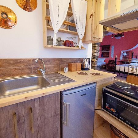 Castria Studios キオニア 部屋 写真
